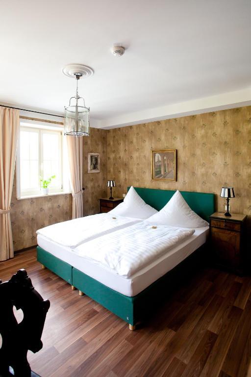 Gastwirtschaft & Hotel Hallescher Anger Naumburg  Ruang foto