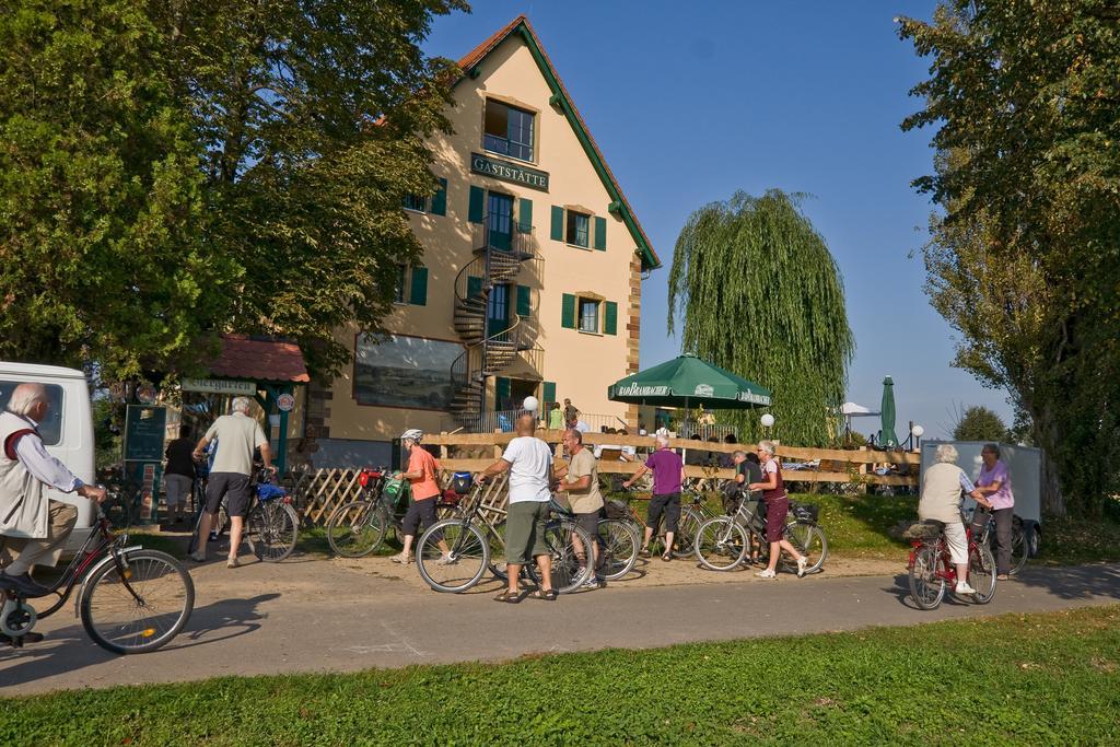 Gastwirtschaft & Hotel Hallescher Anger Naumburg  Bagian luar foto